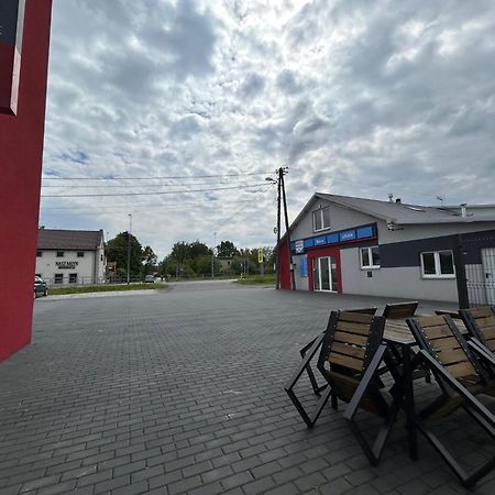 Noclegi Uran Sufczyn Экстерьер фото